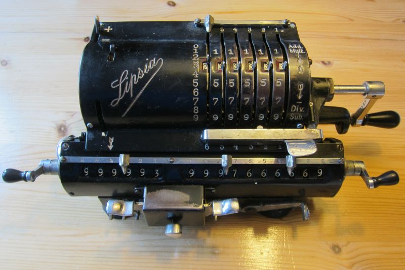 Lipsia Sprossenrad Rechenmaschine aus der DDR